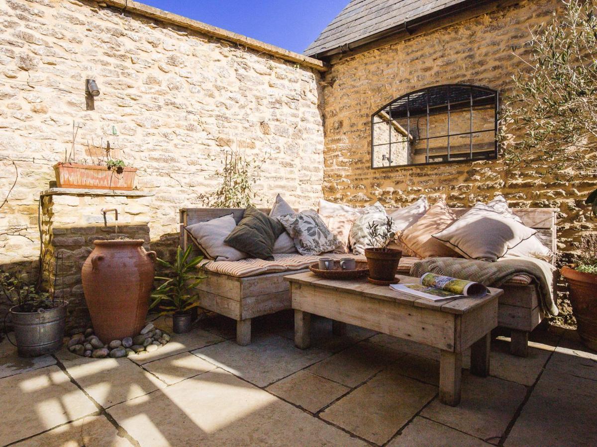 Little Oakley Cottage Sandford St Martin Extérieur photo