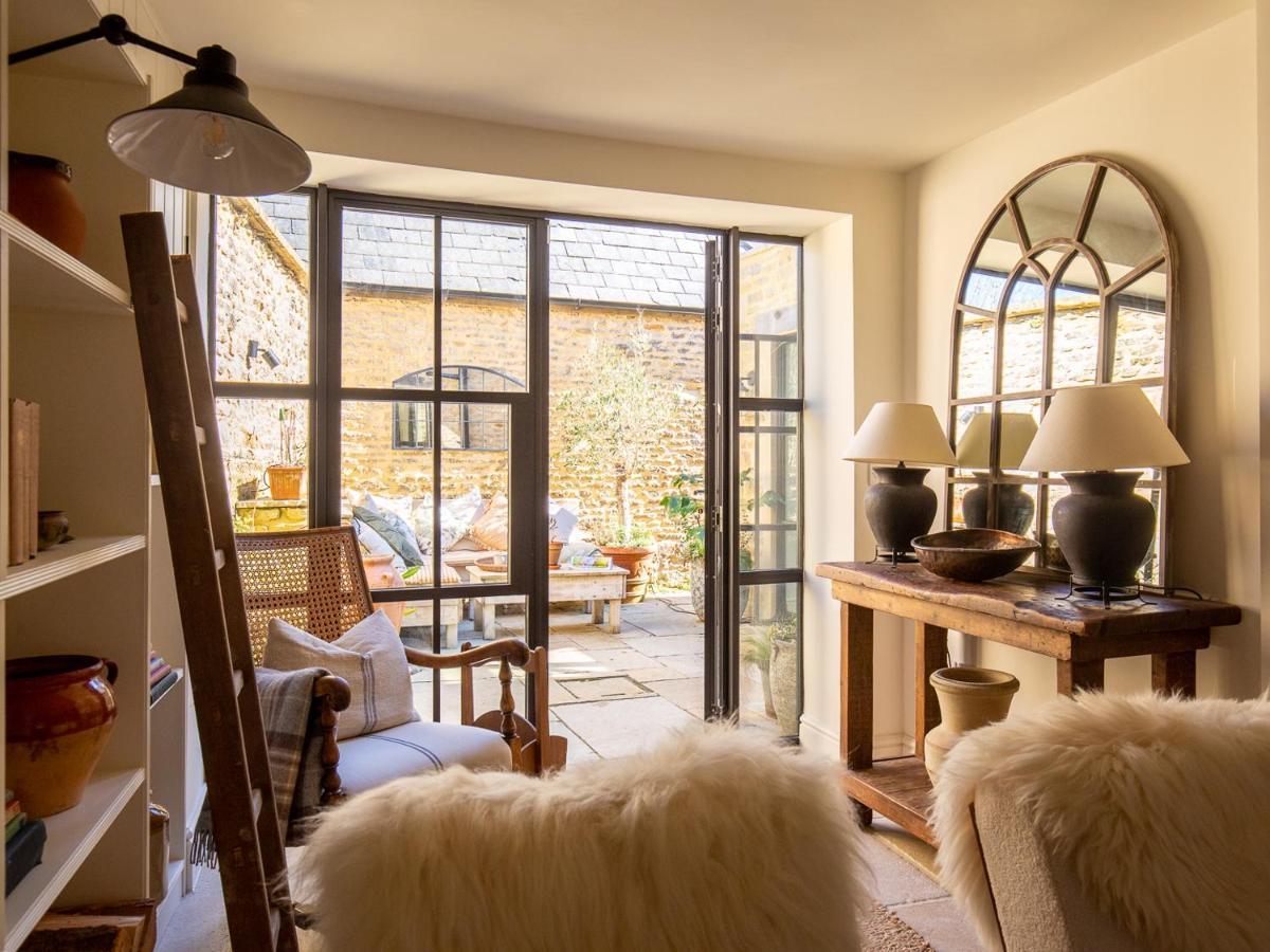 Little Oakley Cottage Sandford St Martin Extérieur photo